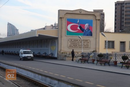 Məhərrəm Məmmədov: Qaradağ stansiyasının yolları əsaslı təmir olunur