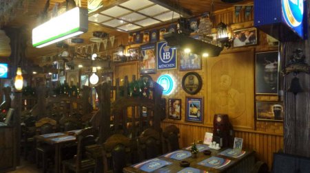 Azərbaycanın ən yaxşı restoranı olan "Kabak" restoranının mətbəxdə olduğu kimi futbolda da uğuru